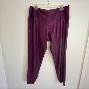Lola Getts Purple Textured Performance Cropped Leggings in Deluxe Getty Size 2X